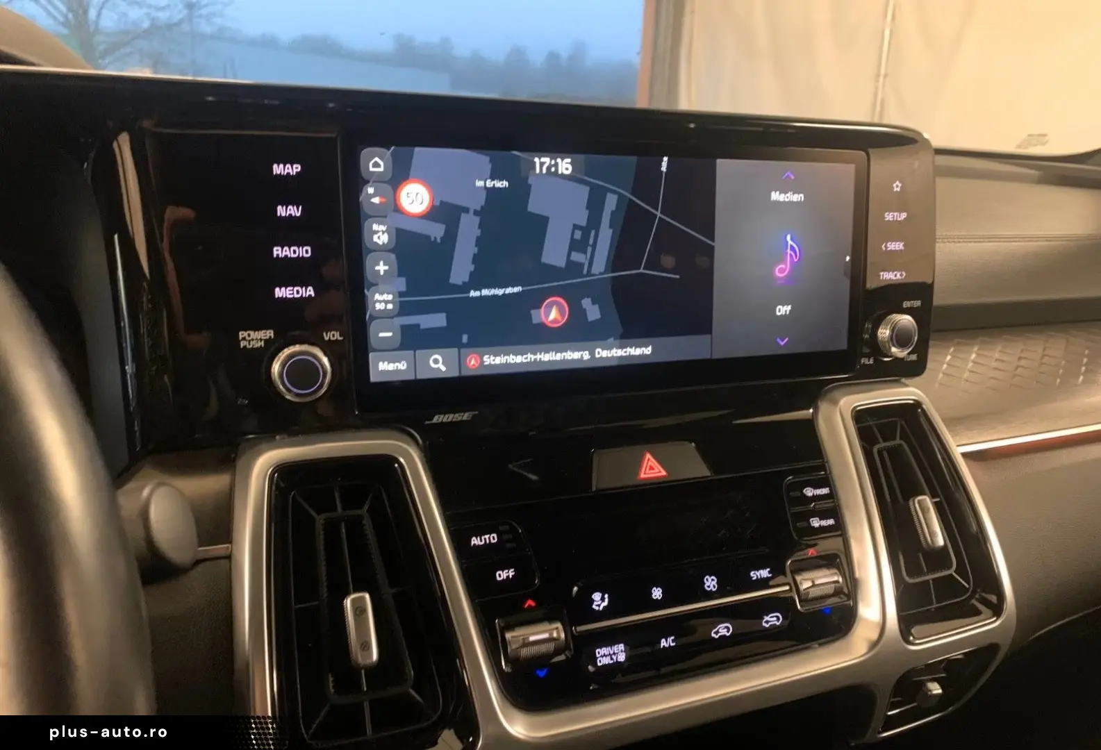 KIA Sorento Platinum 4WD Hybrid LED