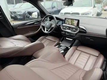 BMW X3 xDr30e xLine PANO Laser HUD Leder KeyGO 4xSHZ