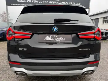 BMW X3 xDr30e xLine PANO Laser HUD Leder KeyGO 4xSHZ