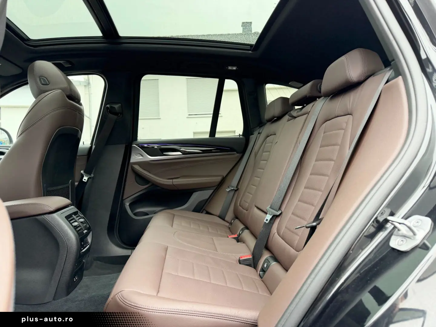 BMW X3 xDr30e xLine PANO Laser HUD Leder KeyGO 4xSHZ