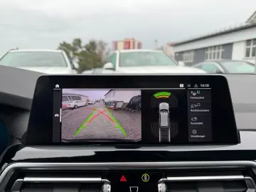 BMW X3 xDr30e xLine PANO Laser HUD Leder KeyGO 4xSHZ