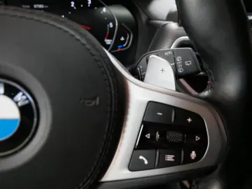 BMW X3 xDrive 20d M Sport Pano LED Driving Assist