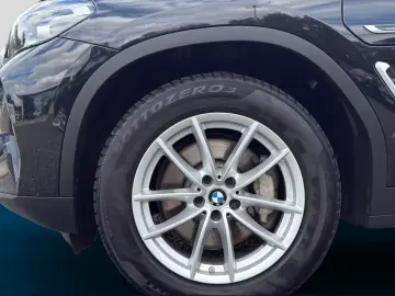 BMW X3 xDrive30e Head-Up Navi Pano E.Sitze Memo. SHZ