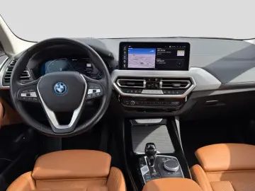 BMW X3 xDrive30e Head-Up Navi Pano E.Sitze Memo. SHZ