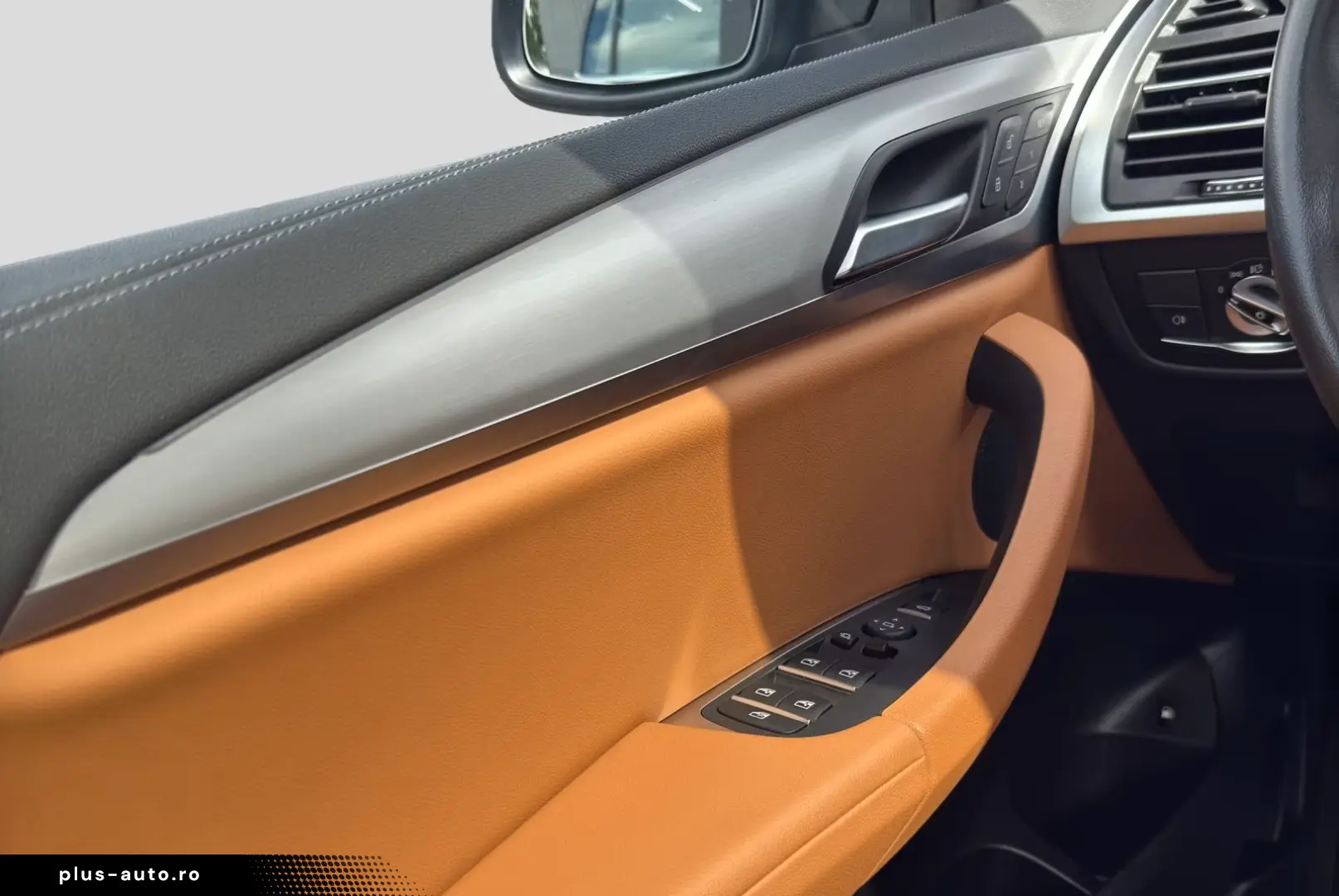 BMW X3 xDrive30e Head-Up Navi Pano E.Sitze Memo. SHZ