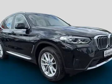 BMW X3 xDrive30e Head-Up Navi Pano E.Sitze Memo. SHZ