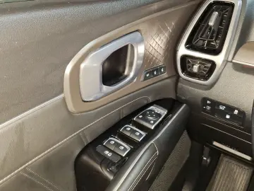 KIA Sorento 1.6 T-GDI Platinum