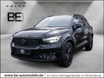 VOLVO XC40 B4 Ultra Black Edition AHK ACC 360