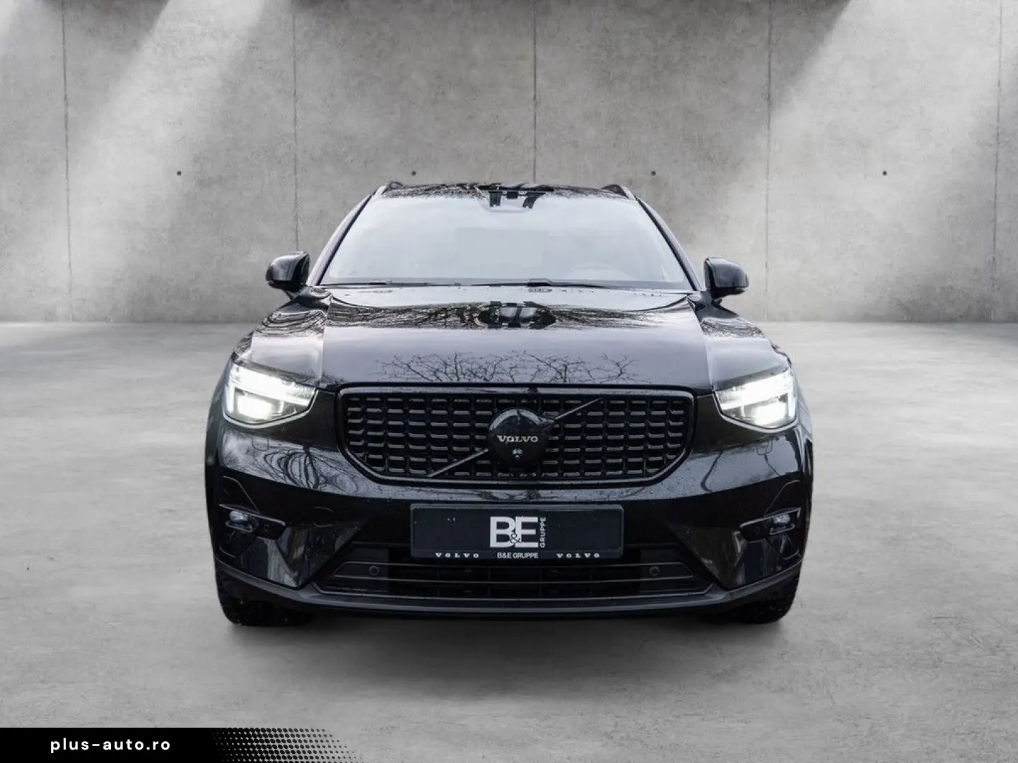 VOLVO XC40 B4 Ultra Black Edition AHK ACC 360