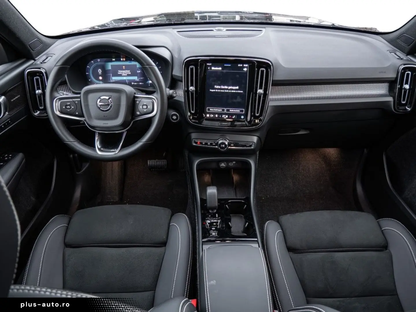 VOLVO XC40 B4 Ultra Black Edition AHK ACC 360