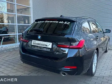 BMW 318iA Touring Navi 360  ACC HUD HiFI Sitzhzg