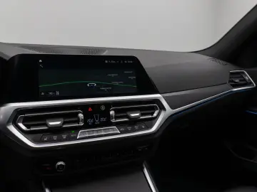 BMW 330e M Sport Laser 360 HUD DAB Stop&Go Komfort
