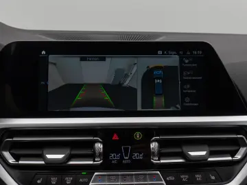 BMW 330e M Sport Laser 360 HUD DAB Stop&Go Komfort