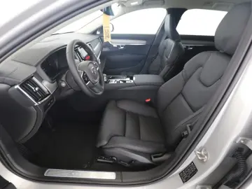 VOLVO V90 T6 Plus Dark Recharge Plug-In Hybrid AWD