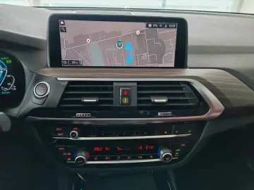 BMW X3 xD30e M Sport PANORAMA 360 Kam HiFi