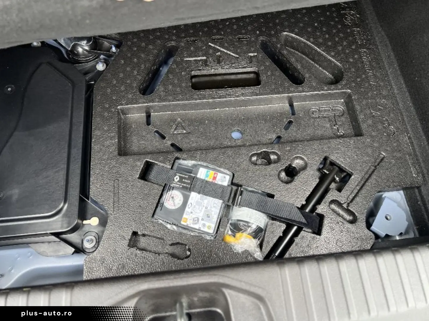 RENAULT CLIO 1.6 E-Tech 145 esprit alpine Auto