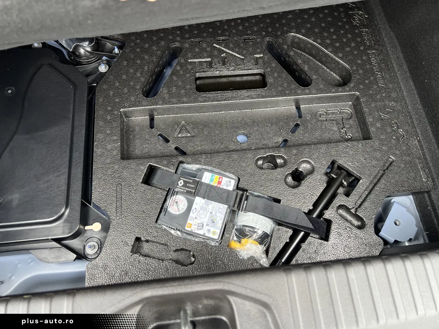 RENAULT CLIO 1.6 E-Tech 145 esprit alpine Auto