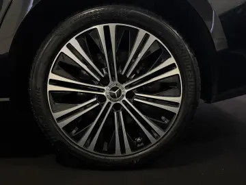 MERCEDES-BENZ CLA 250 e Urban