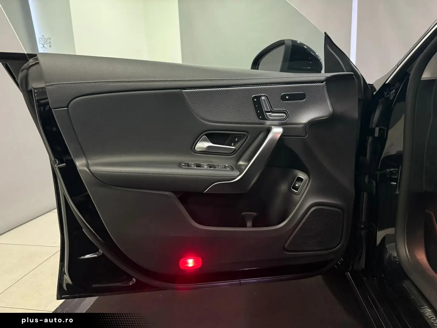 MERCEDES-BENZ CLA 250 e Urban