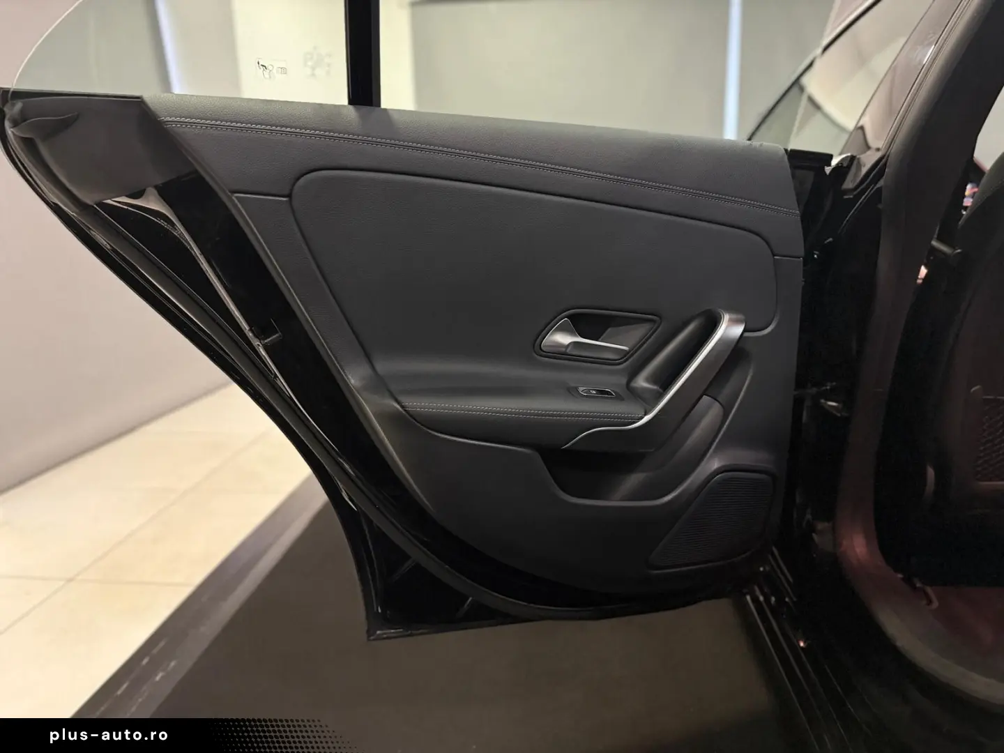 MERCEDES-BENZ CLA 250 e Urban