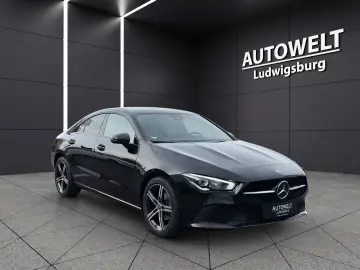 MERCEDES-BENZ CLA 180 Progressive