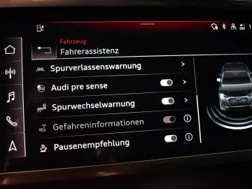 AUDI Q3 Sportback 45 TFSI e S-Line Matrix Pano el.-Si