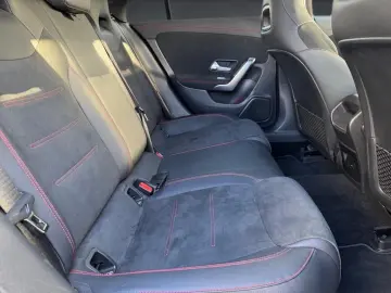 MERCEDES-BENZ CLA 250 e AMG