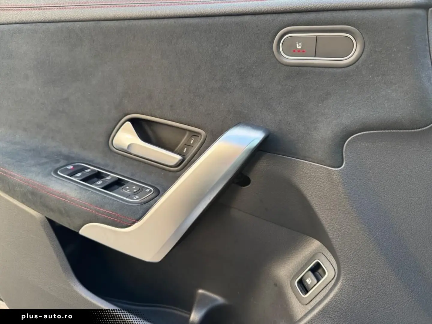 MERCEDES-BENZ CLA 250 e AMG