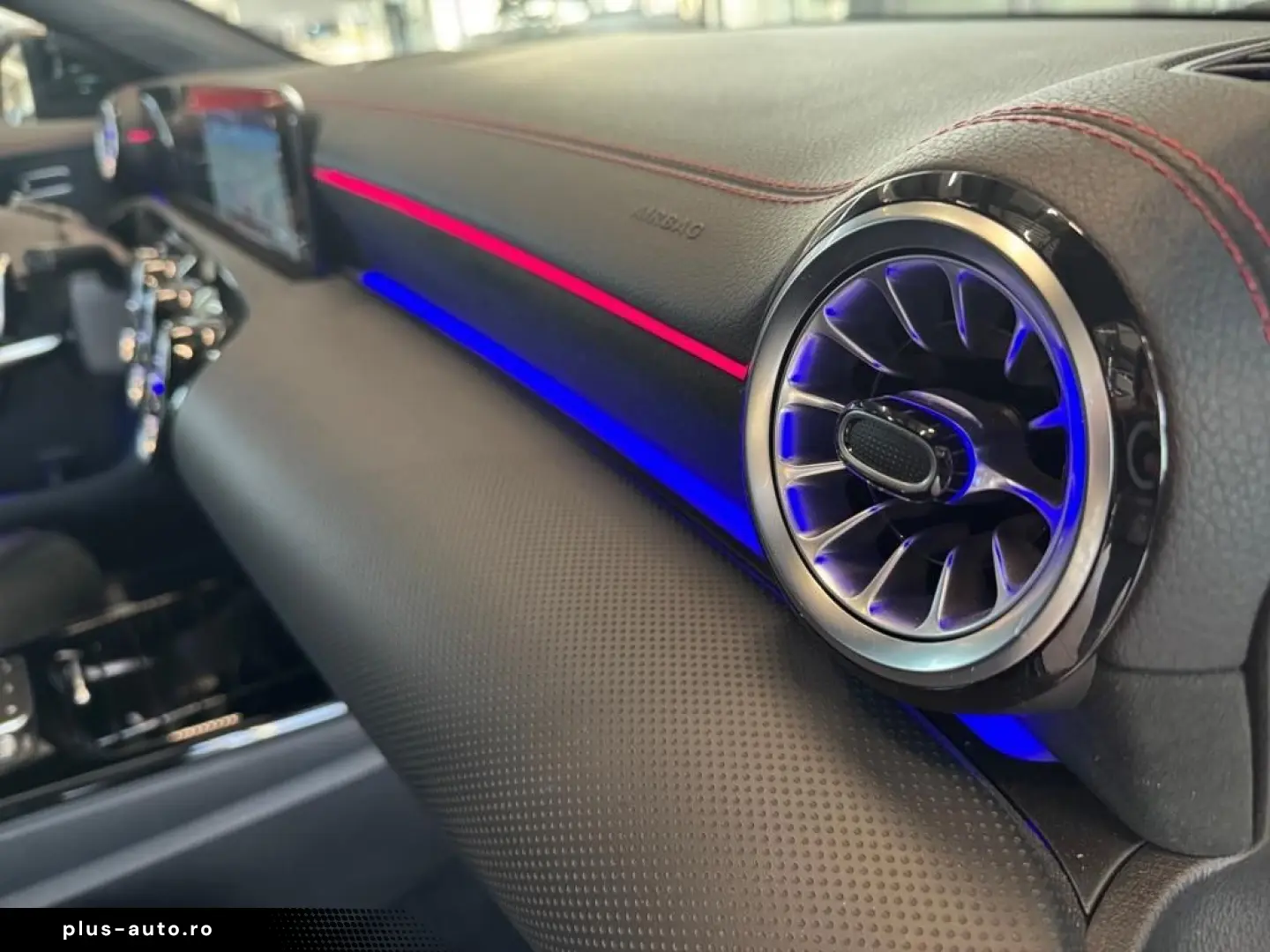 MERCEDES-BENZ CLA 250 e AMG