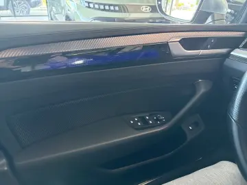 VW Arteon Shooting Brake R 4Motion AHZV