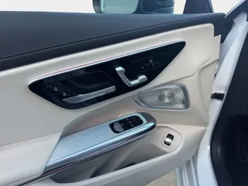 MERCEDES-BENZ CLE 220 AMG-LINE PANO BURMESTER NIGHT &hellip;