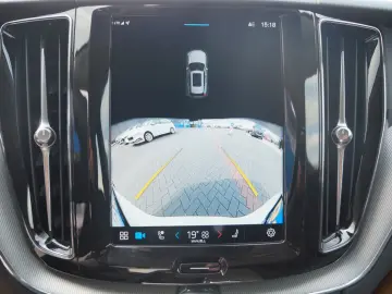 VOLVO XC60 Plus Dark AWD  Kamera LED Lane ACC H&K SHZ