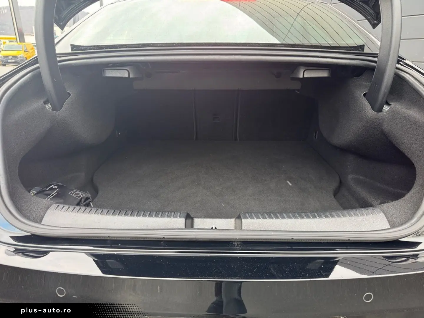 MERCEDES-BENZ CLA 250 e AMG