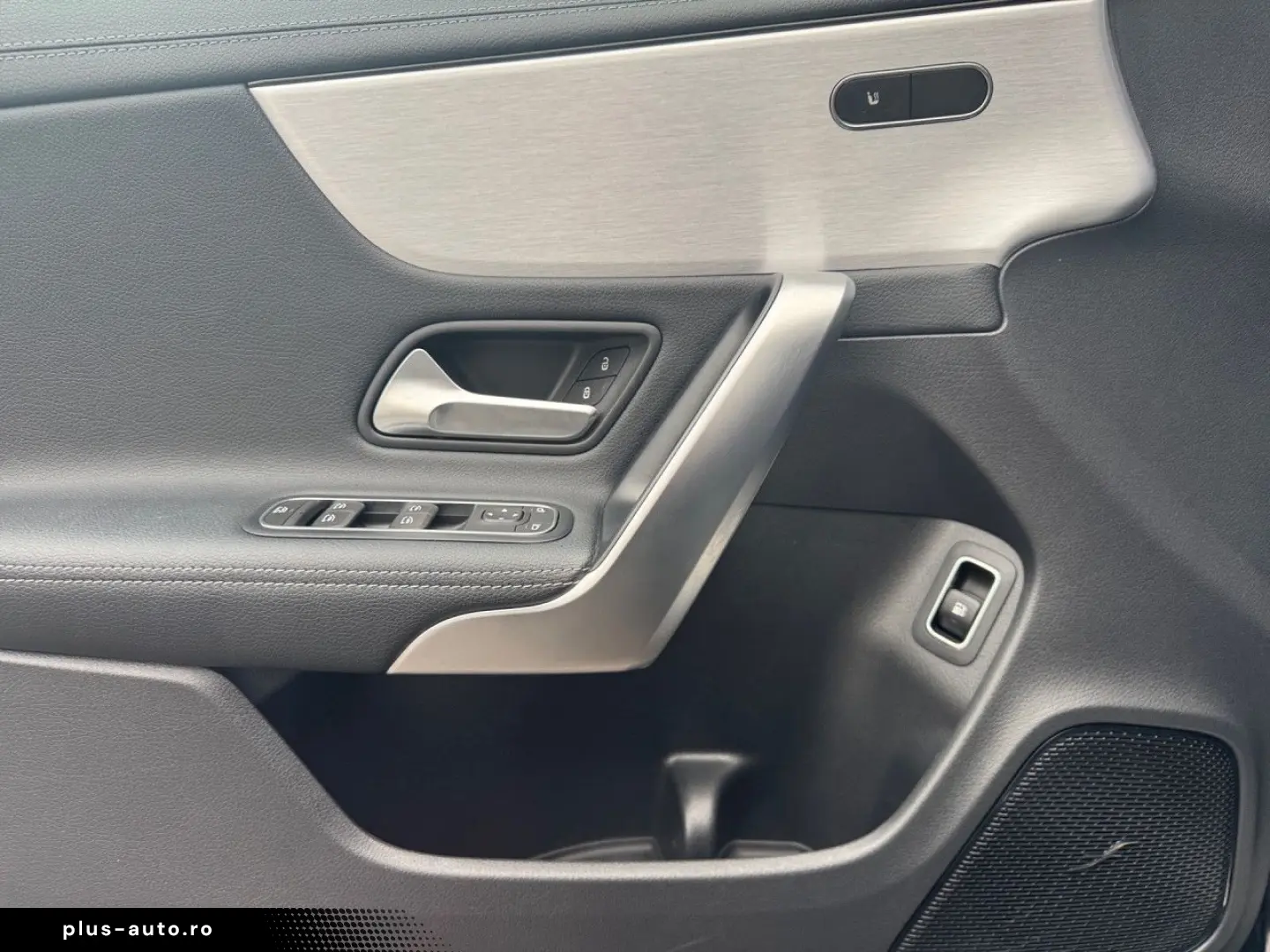 MERCEDES-BENZ CLA 250 e AMG