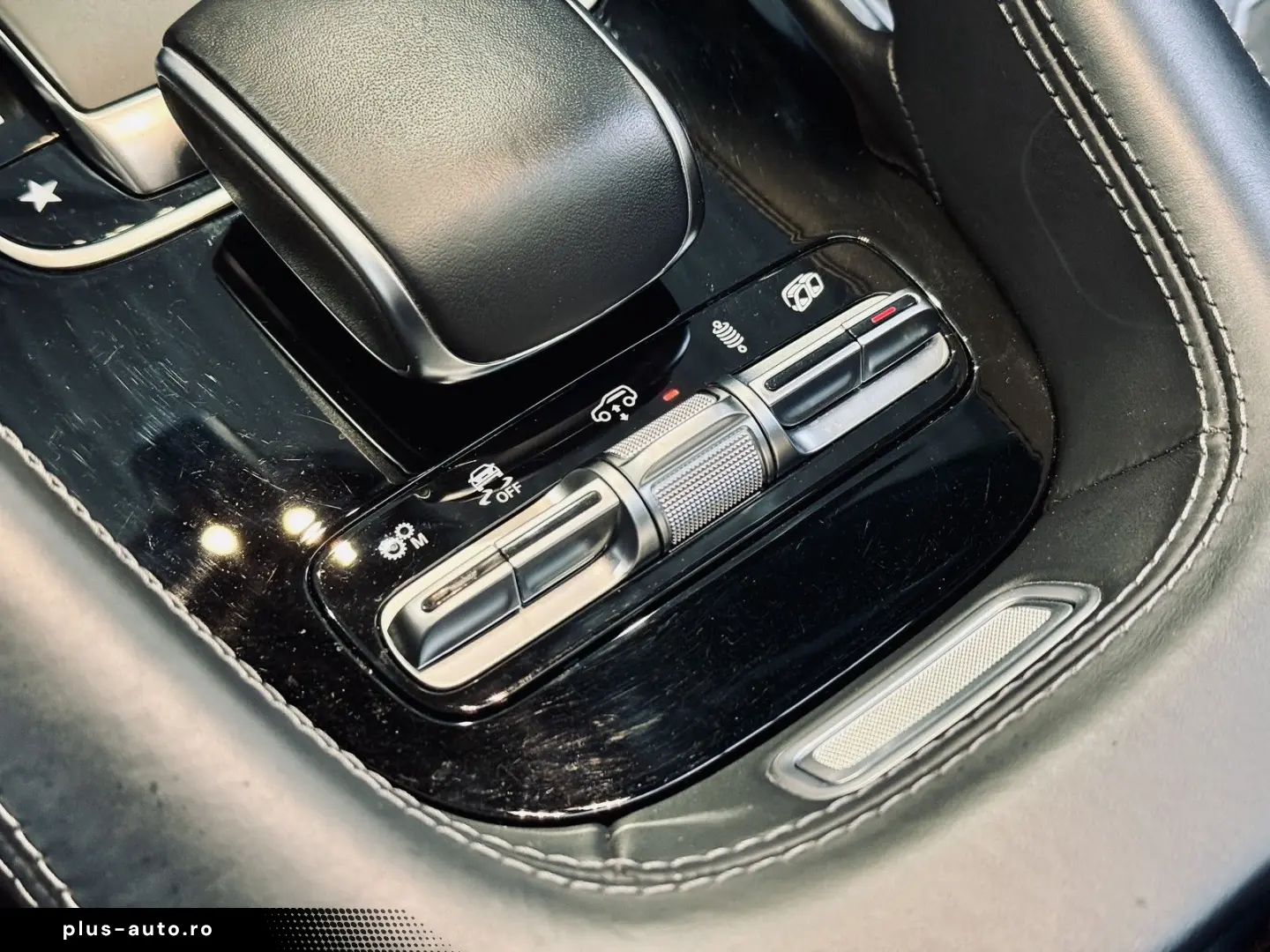 MERCEDES-BENZ GLE 53 AMG 4M  PERF. AGA PANO BURMESTE&hellip;