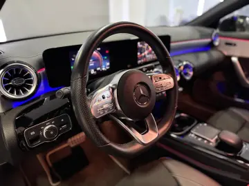 MERCEDES-BENZ CLA 250 e Coupe Edition AMG-Line