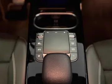 MERCEDES-BENZ CLA 250 e Coupe Edition AMG-Line