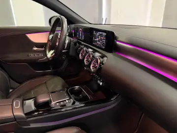 MERCEDES-BENZ CLA 250 e Coupe Edition AMG-Line