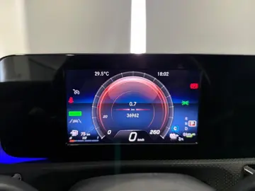 MERCEDES-BENZ CLA 250 e Coupe Edition AMG-Line