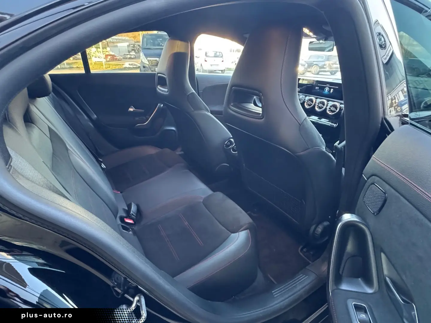 MERCEDES-BENZ CLA 200 AMG-Line