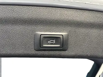 AUDI A6 Allroad quattro 2.0 TDI STANDHEIZUNG LED KAME