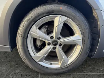 AUDI A6 Allroad quattro 2.0 TDI STANDHEIZUNG LED KAME