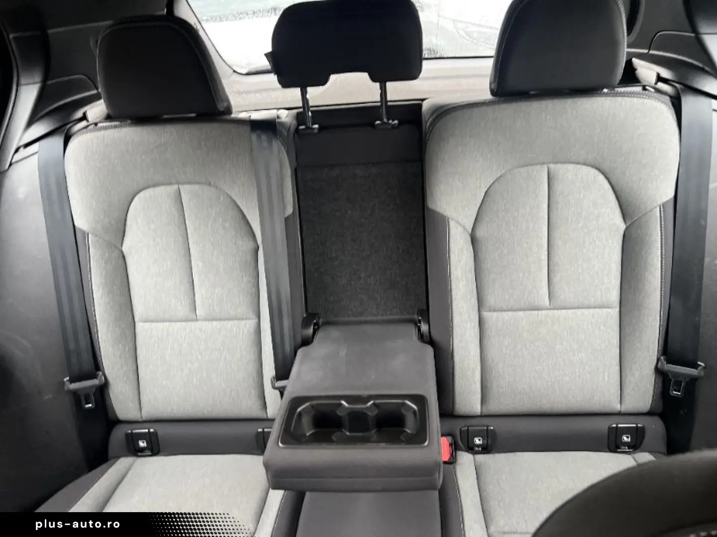 VOLVO XC40 2.0 B3 MHEV Core DCT