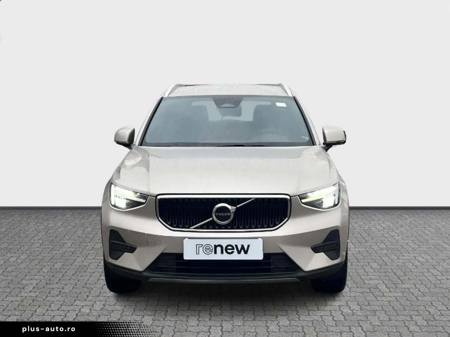 VOLVO XC40 2.0 B3 MHEV Core DCT