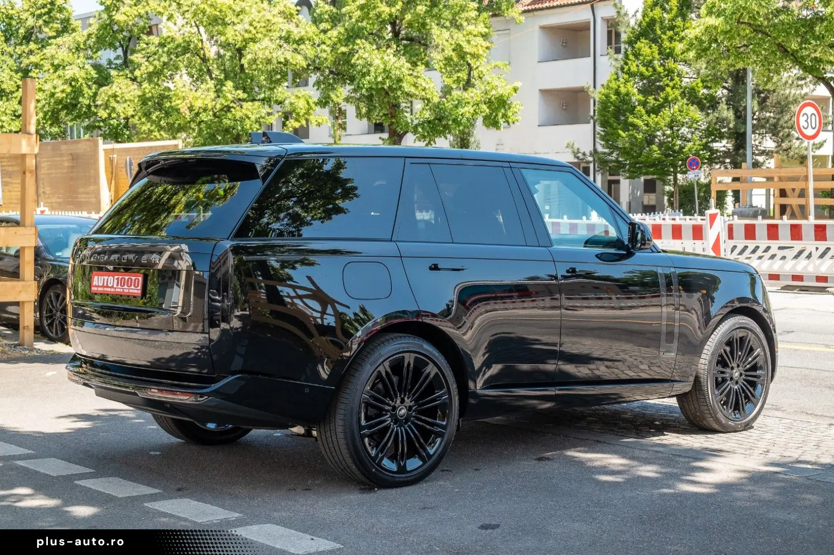 LAND ROVER Range Rover 3.0 D350 SWB Autobiography