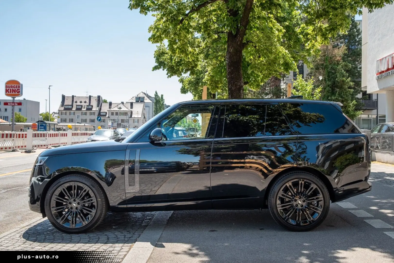 LAND ROVER Range Rover 3.0 D350 SWB Autobiography