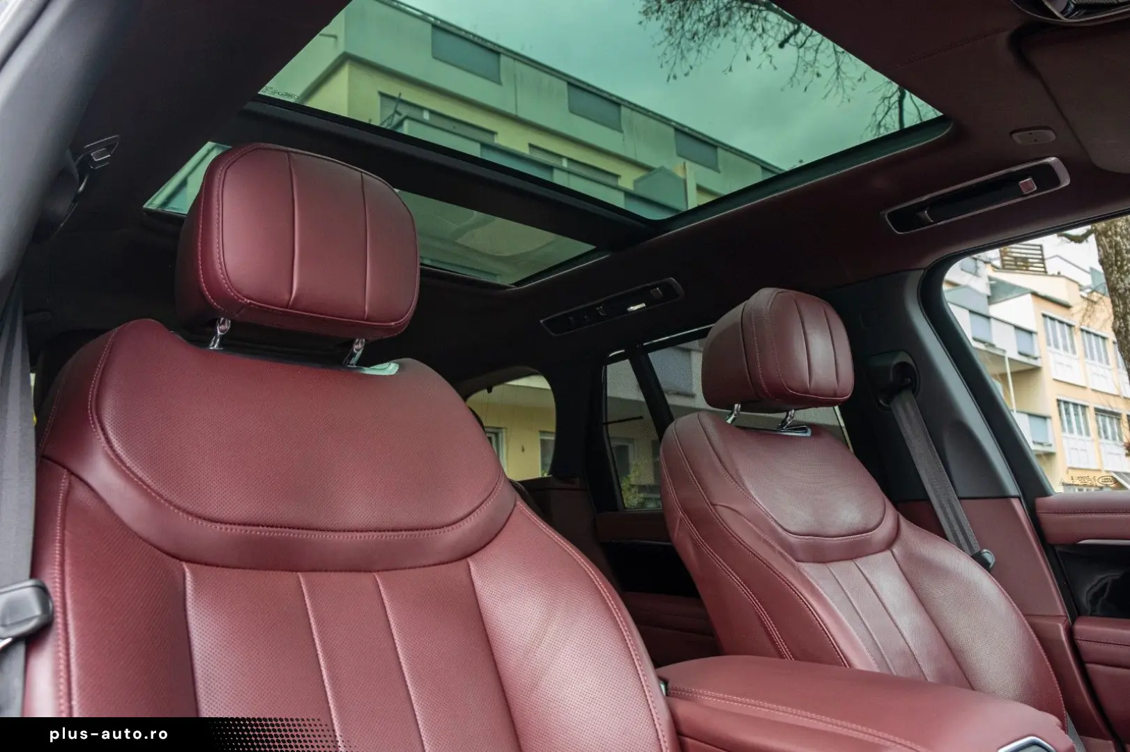 LAND ROVER Range Rover 3.0 D350 SWB Autobiography