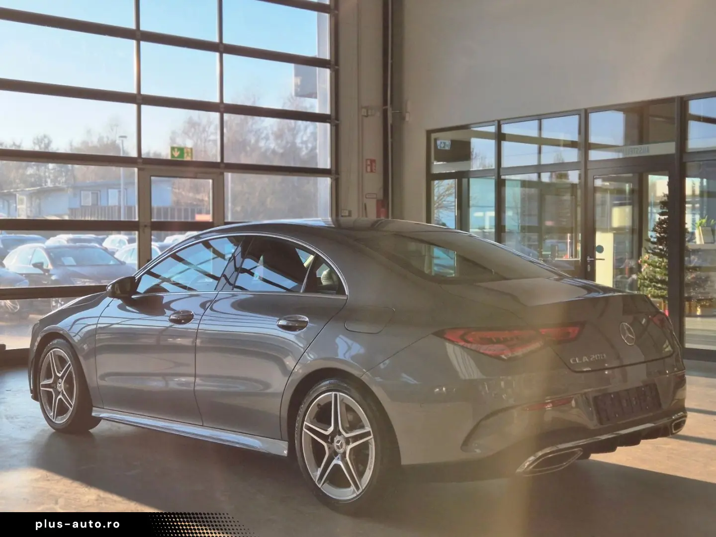 MERCEDES-BENZ CLA 200 AMG LINE