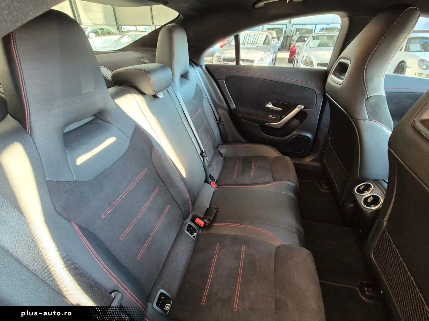 MERCEDES-BENZ CLA 200 AMG LINE