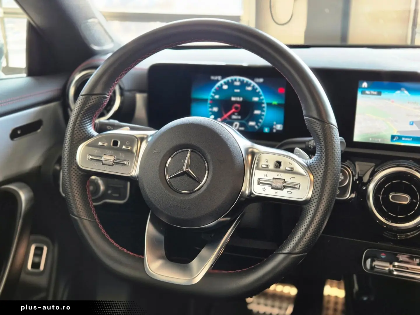 MERCEDES-BENZ CLA 200 AMG LINE